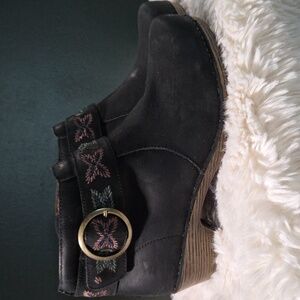 Dansko Leather Black Boots with Embroidered Strap